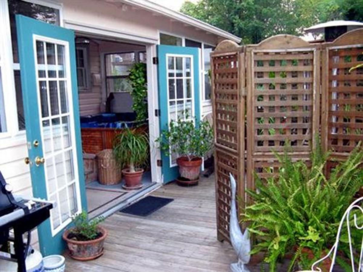 ชาร์ลส์ แบสส์ เฮาส์ เบด แอนด์ เบรคฟาสต์ Bed & Breakfast เซาท์บอสตัน ภายนอก รูปภาพ